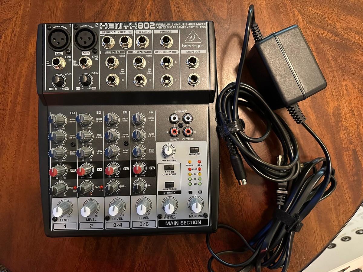 Behringer Xenyx 802 Mixing Console, 8 Channel - Black 689076750370