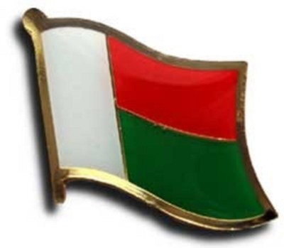 Wholesale Pack of 6 Madagascar Country Flag Bike Hat Cap lapel Pin 