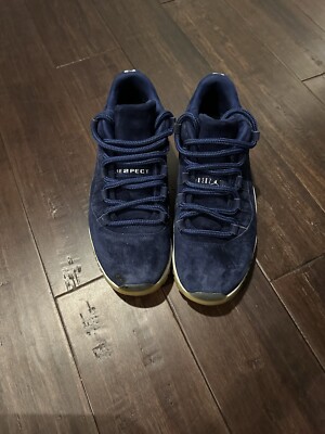 Size 10.5 - Air Jordan 11 Retro Low RE2PECT (AV2187-441
