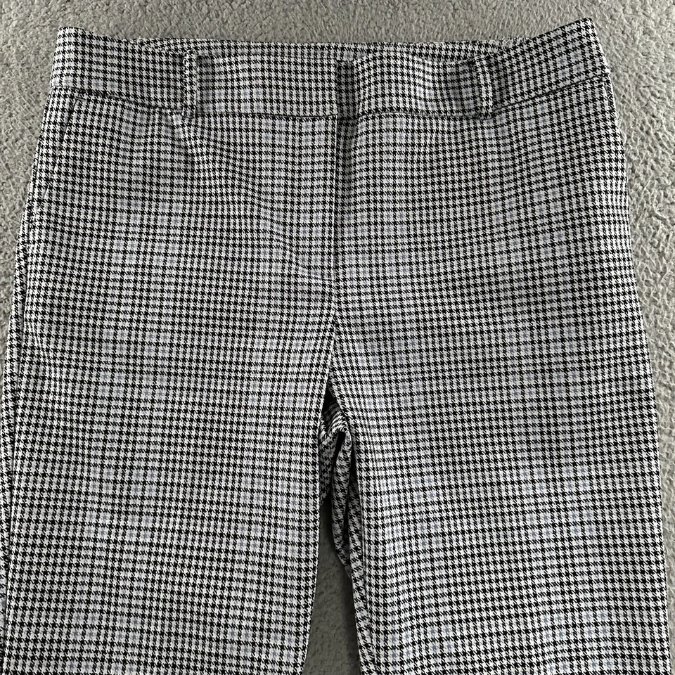 Calça Ann Taylor Factory Feminina Azul Preto Branco Tamanho 12 Xadrez Mistura de Poliéster - Imagem 2 de 4