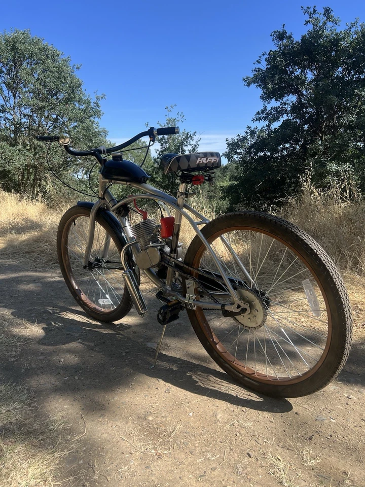 Bicicleta Motorizada 100cc Negra Beach Cruiser Foto 2 de 4