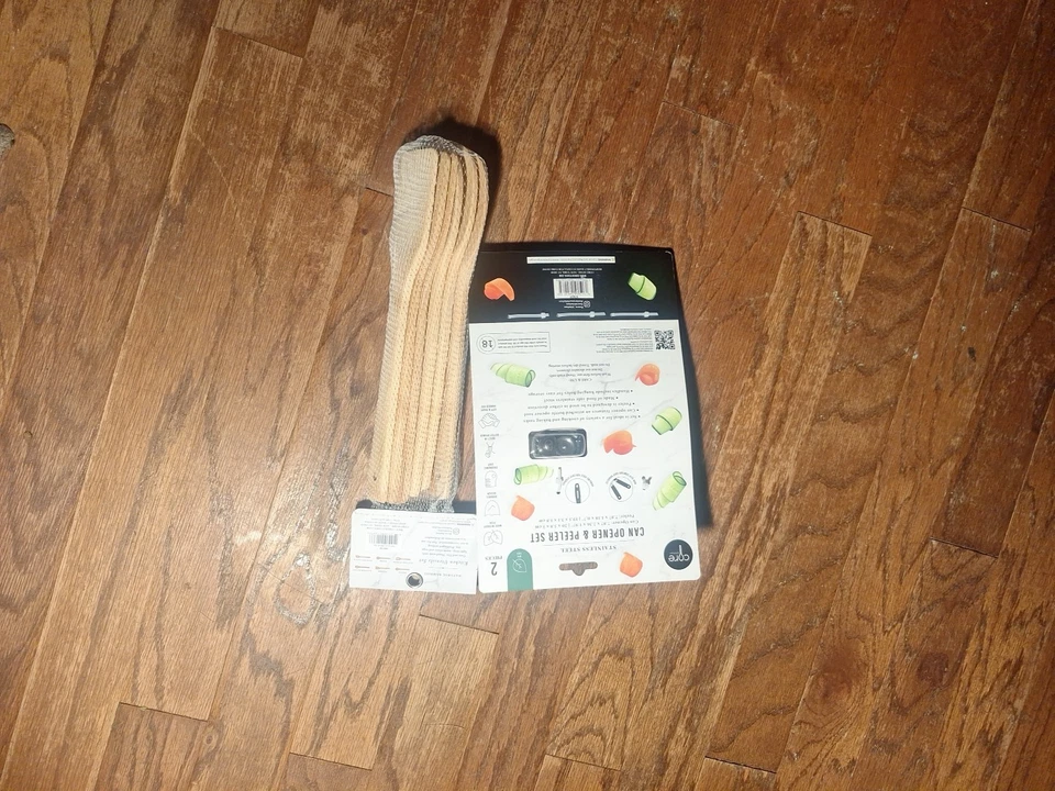 Juego de cocina Core incluye abrelatas, pelador y juego de cuchara de bambú Manuel Foto 3 de 4