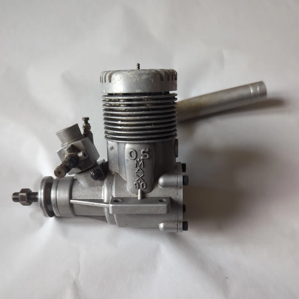 OS 90 Max 2 Takt Modellflugzeug Motor mit Schalldämpfer