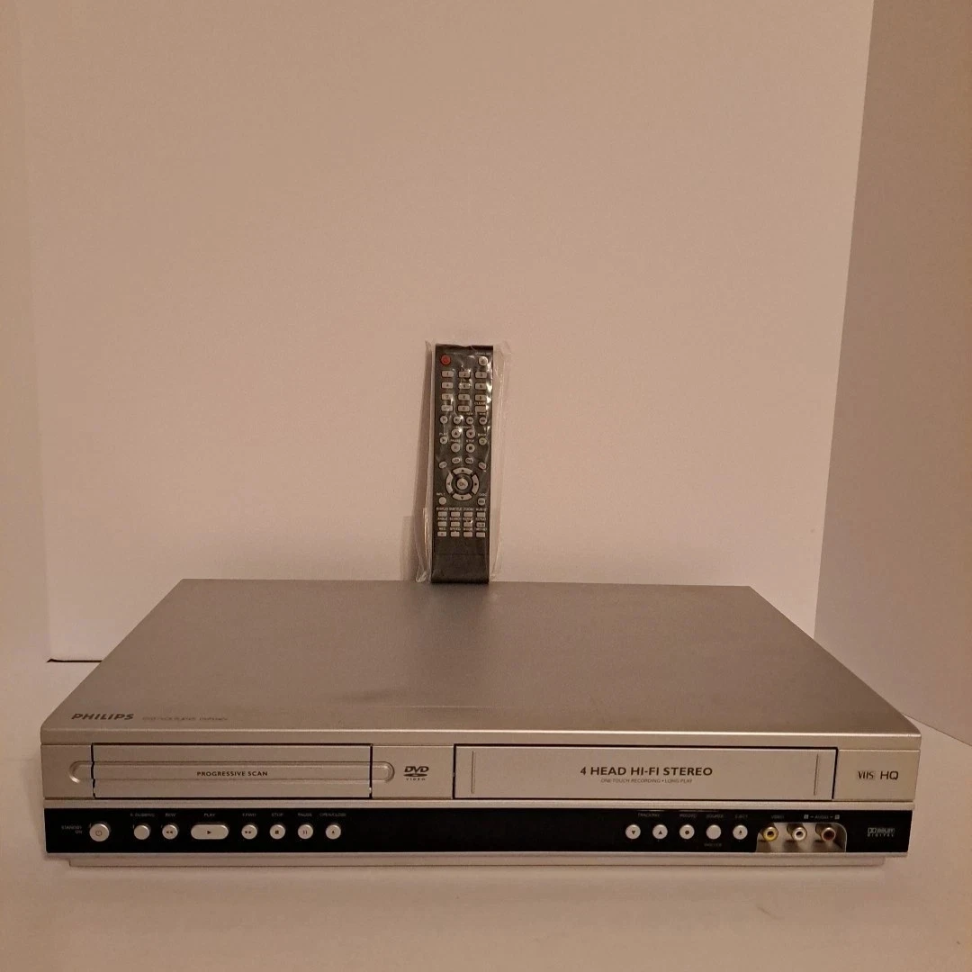 Philips DVP3340V DVD VCR Combo 4-Head Hi-Fi Player Silver Tested With remote A+
