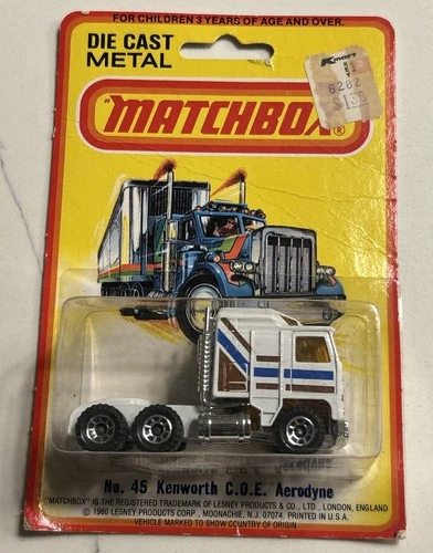 NOS Matchbox Lesney Superfast SF45 Kenworth Aerodyne- white body, blistercarded
