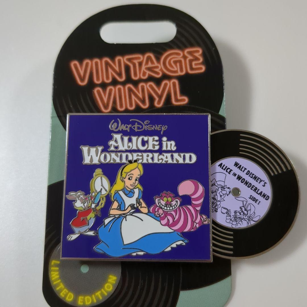 Disney Alice in Wonderland Pin Badge Walt Disney World 2019 Limited Edition