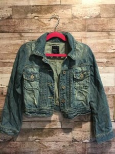 gap distressed denim jacket