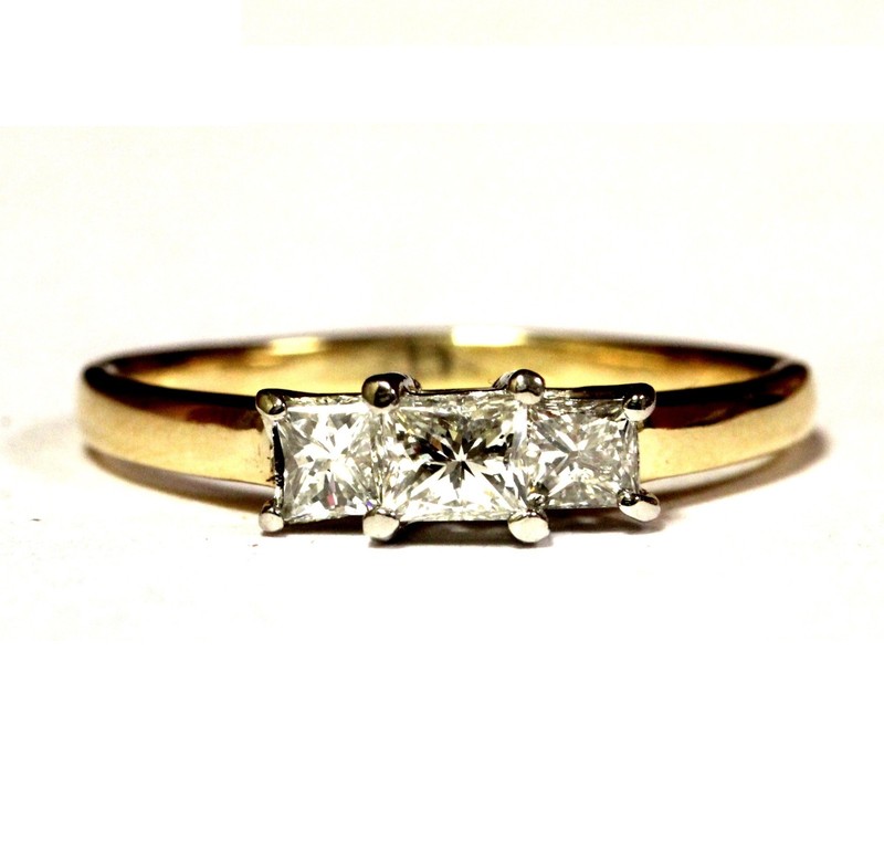 GIA certified  I1 I 14k yellow gold 3 stone princess diamond engagement ring 3.9