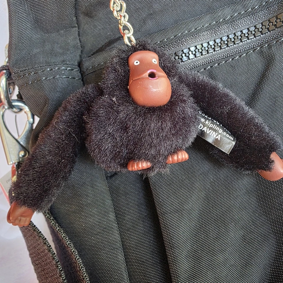 Bolso Kipling Negro Cartera Tonal Eugina Fin de Semana Cartera Lona Mono Nuevo Foto 3 de 4