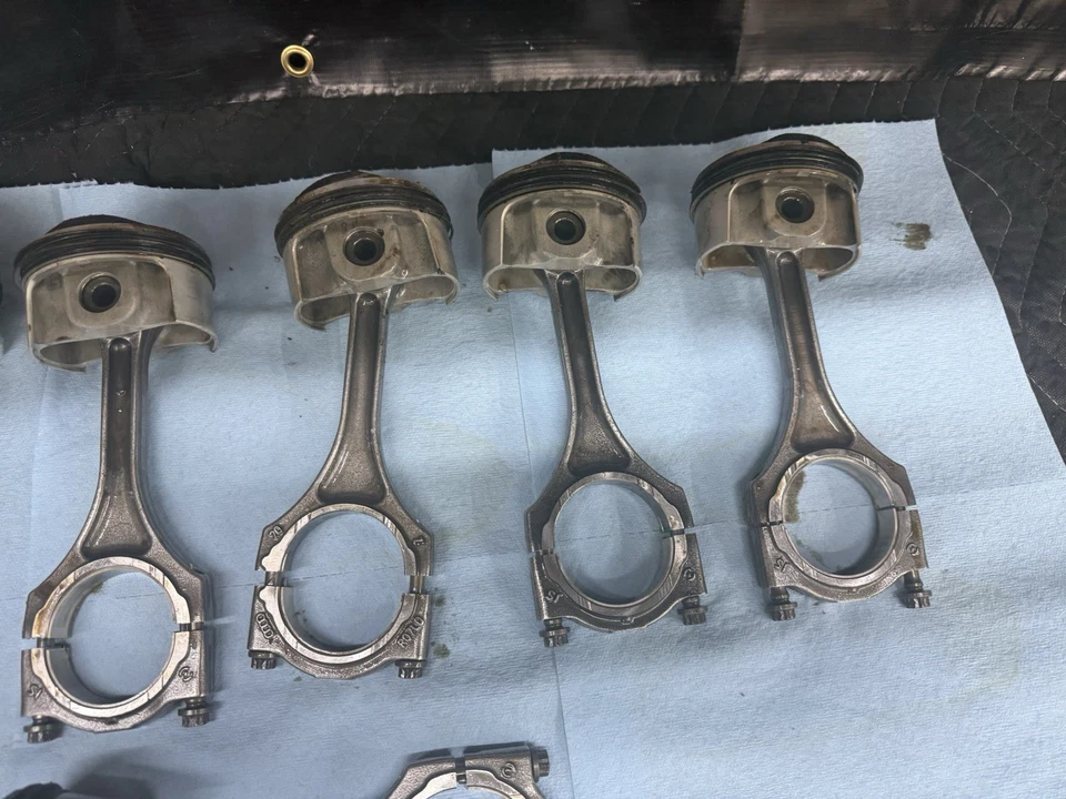 OEM 2017-2022 Audi R8 Lamborghini Huracan 5.2L V10 Connecting Rod 18k Mil - Image 3 of 4