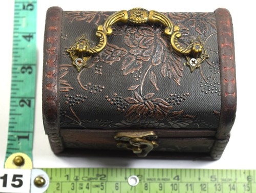 Vintage India Collective Stylish Design Uncommon Ornament Wooden Box. G62-212 - 第 10/10 張圖片