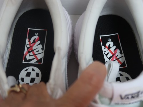 Scarpa Vans UltraRange Neo VR3 sostenibile vero bianco/marshmallow M-8,5 W-10 nuova senza scatola - Foto 4 di 10