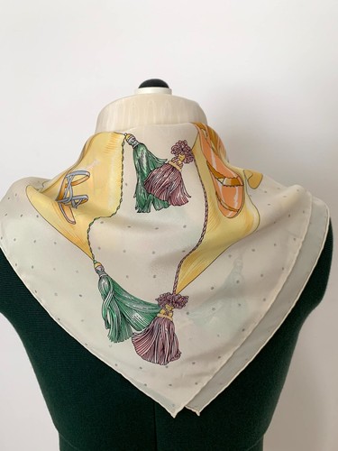 Vintage Moschino Cinderella Shoes Silk scarf Square 34” Larioseta Silk Italy - Picture 2 of 15