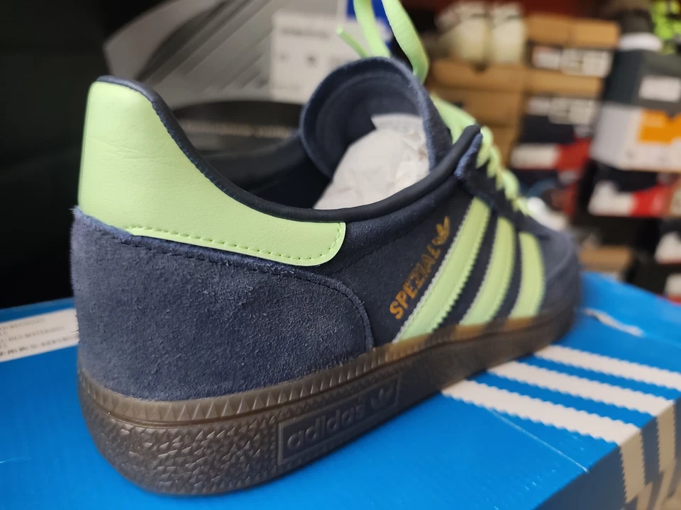 Destockage Baskets Adidas Spezial Mixte  Homme Femme 41 1/3 Bleu Nuit Navy  - Photo 3/4