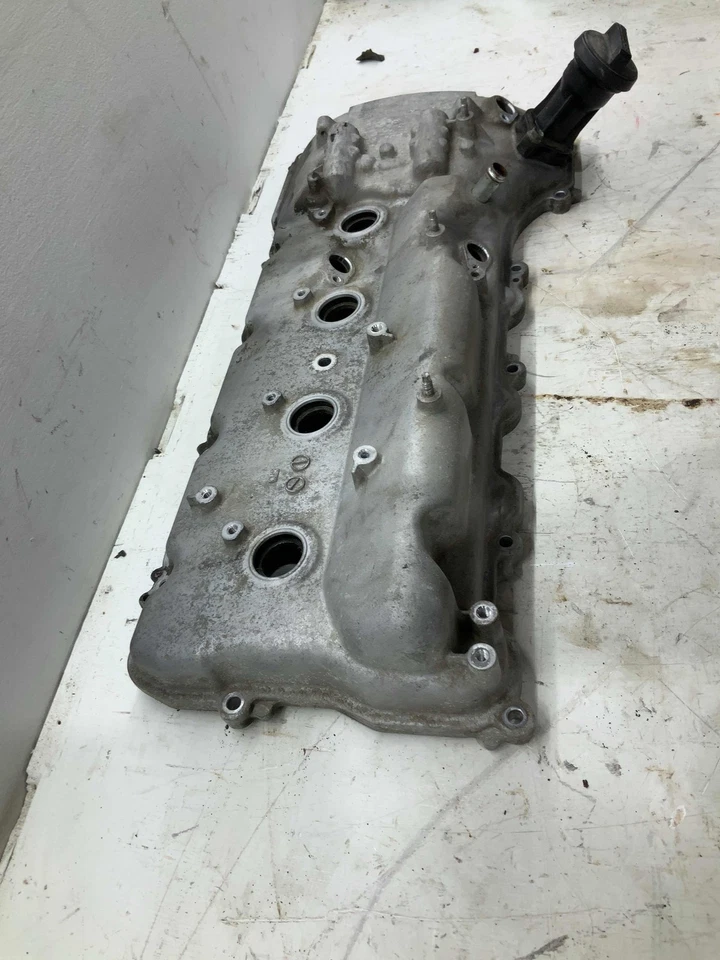 Cubierta de válvula lado del conductor izquierdo Toyota Tundra 2012-2021 5,7 L OEM 11020S011 Foto 4 de 4