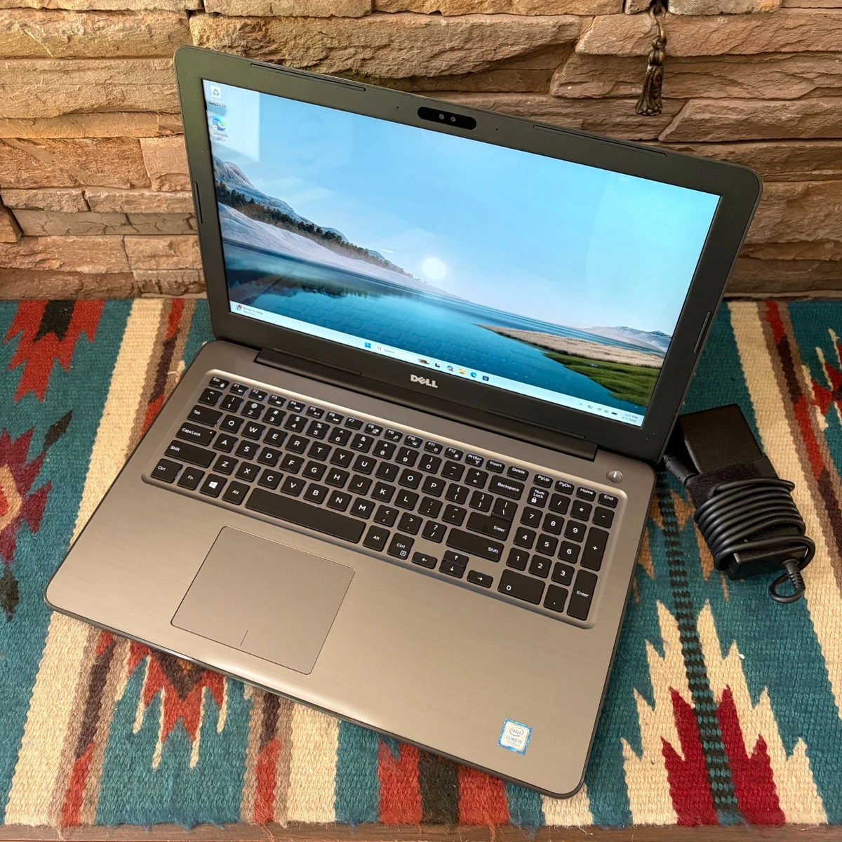 0910-79☆DELL Core i5-7200U SSD256GB メモリ4 【公式通販】