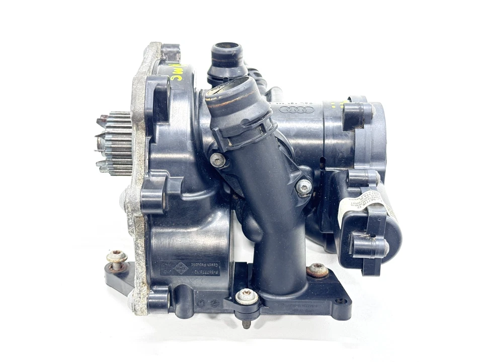 2013–2018 AUDI A6 QUATTRO 2.0L ENGINE COOLANT THERMOSTAT HOUSING & WATER PUMP OE - Image 3 of 4