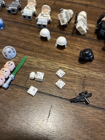 LEGO &reg; - Star Wars &trade; - Set 75146 - sw0765 Minifigure Pieces Lot Incomplete