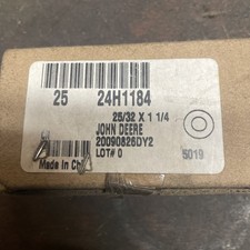 John Deere Round Hole Washer - 24H1184