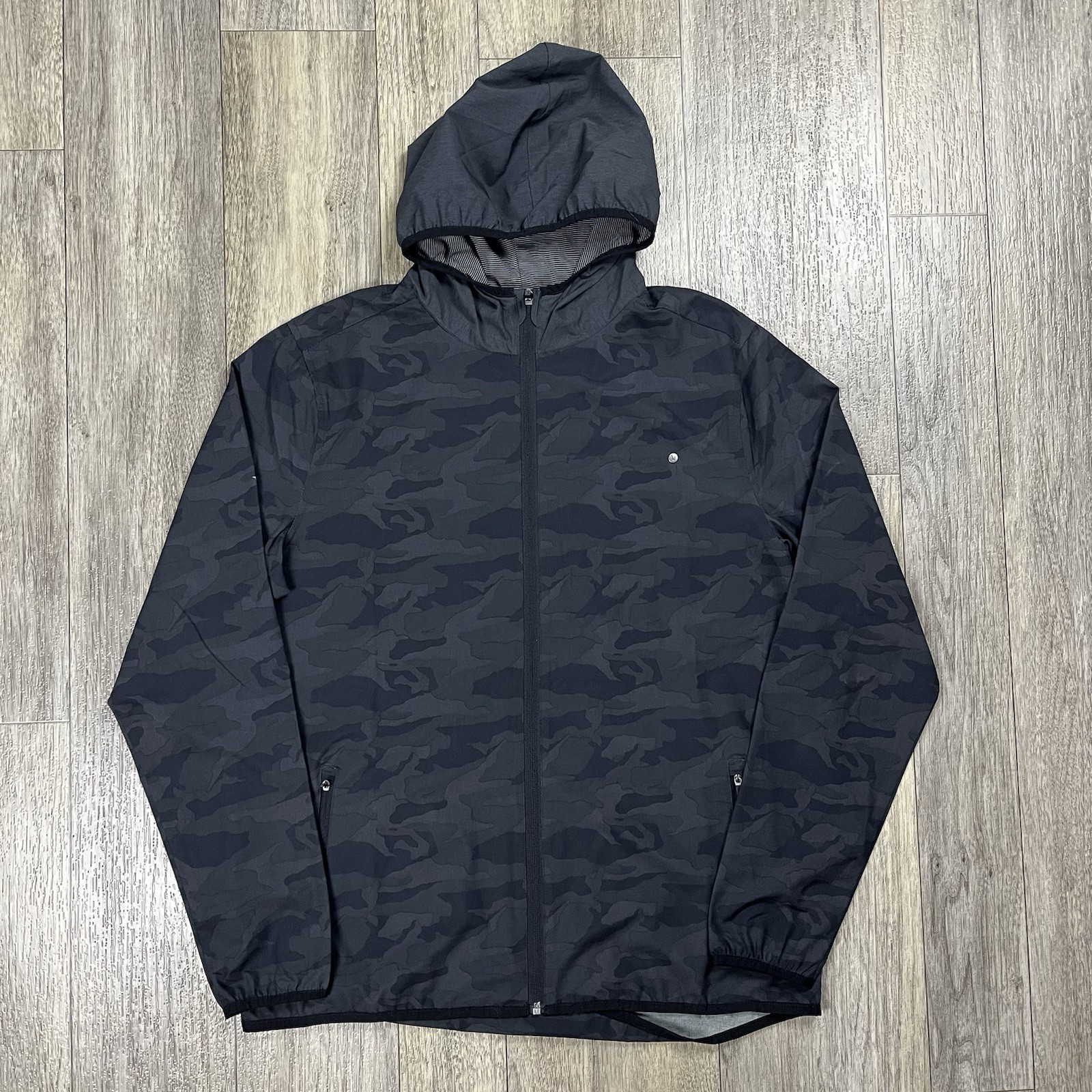 Vuori Trainer Shell Jacket Men’s Large Hooded Bla… - image 1