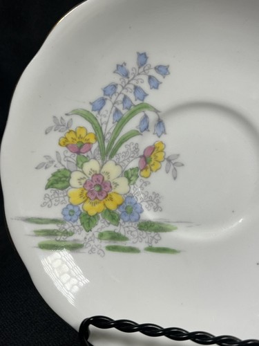 VTG Colclough "6589 FLORAL" England Bone China Tea Cup & Saucer Set 2 3/4" Tall - Picture 17 of 22