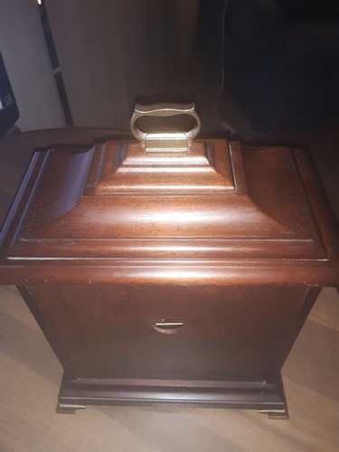 Howard Miller 612-300 Mantel Clock Nice Orlando can Ship - Picture 8 of 13