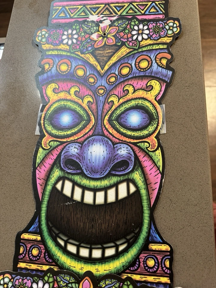 2003 Beistle Co. Jointed Tiki Totum Pole X 2 With 6 Unbranded Tiki Masks - Image 2 of 4