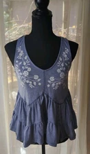 AriZona Jean Company Blue/ White Floral Tank Top Women's Medium