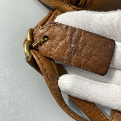 ひで COACH Sonoma Sling Bag Shoulder Pebbled Leather 4922 VTG BRITISH