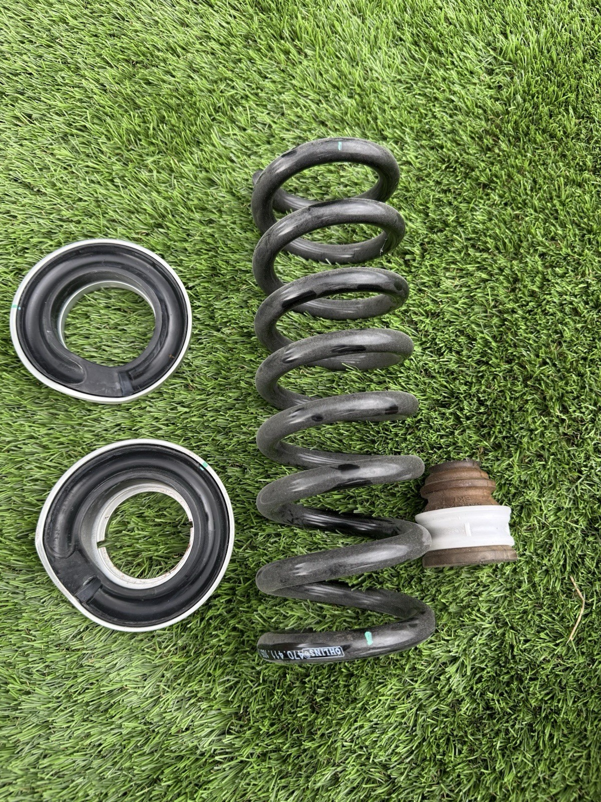 Lamborghini Aventador Suspension Springs Set Front Rear OEM used 470411105D