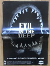 EVIL IN THE DEEP 1976 ORIGINAL U.S. PRESSBOOK NEAR MINT