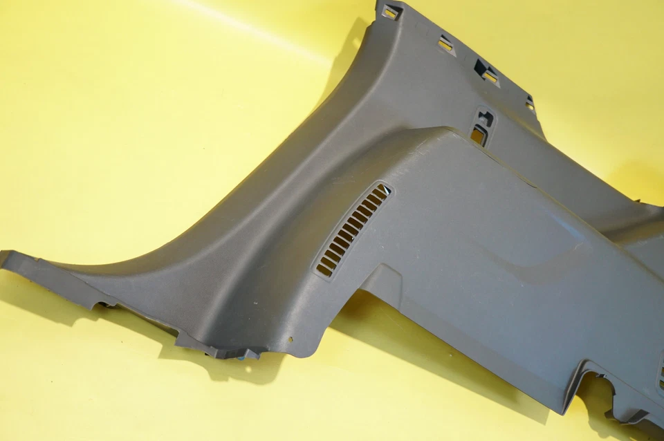 🔅2018-2021 Chevrolet TRAVERSE OEM PASSAGEIRO LATERAL QUARTO PAINEL DE ACABAMENTO TRASEIRO INFERIOR - Imagem 3 de 4