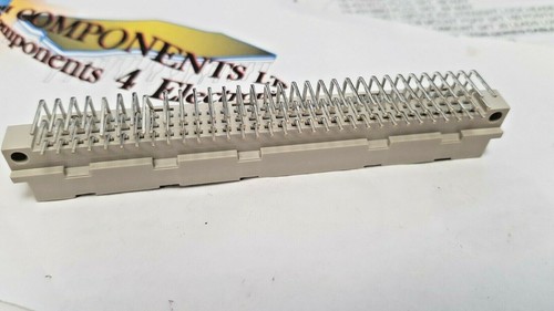 100-096-033 96 WAY DINN PLUG PANDUIT - Picture 3 of 3