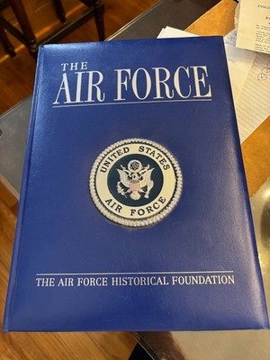 The AIR FORCE with padded cover & embossed medallion (14''x10'') Leather Bound NEW