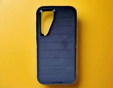 OtterBox Defender Pro Series Outer Case for Samsung Galaxy S24 Black