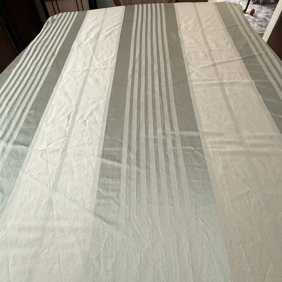 7Pc Hotel Collection Satin Stripe KING Duvet Cover SET Skirt, Euro+Quilted Shams - Image 3 of 4