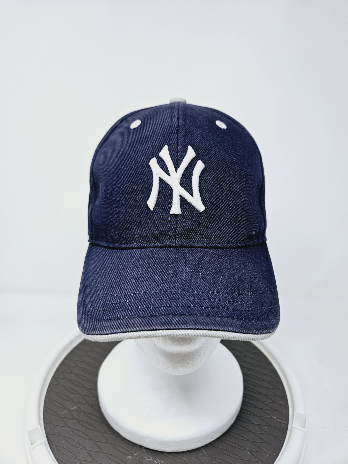 New York Yankees Blue Youth Size Strapback  Baseball Hat MLB Used FAST SHIPPING