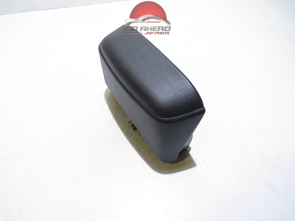 ПЕРЕДНИЙ ПОДСТАКАННИК NISSAN MICRA K12 03-10 (ЧЕРНЫЙ) - Изображение 4 из 4