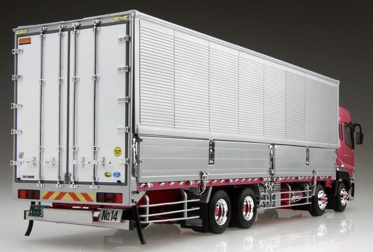 Aoshima 1/32 No.14 MITSUBISHI FUSO '10 SUPER GREAT FS HiWing