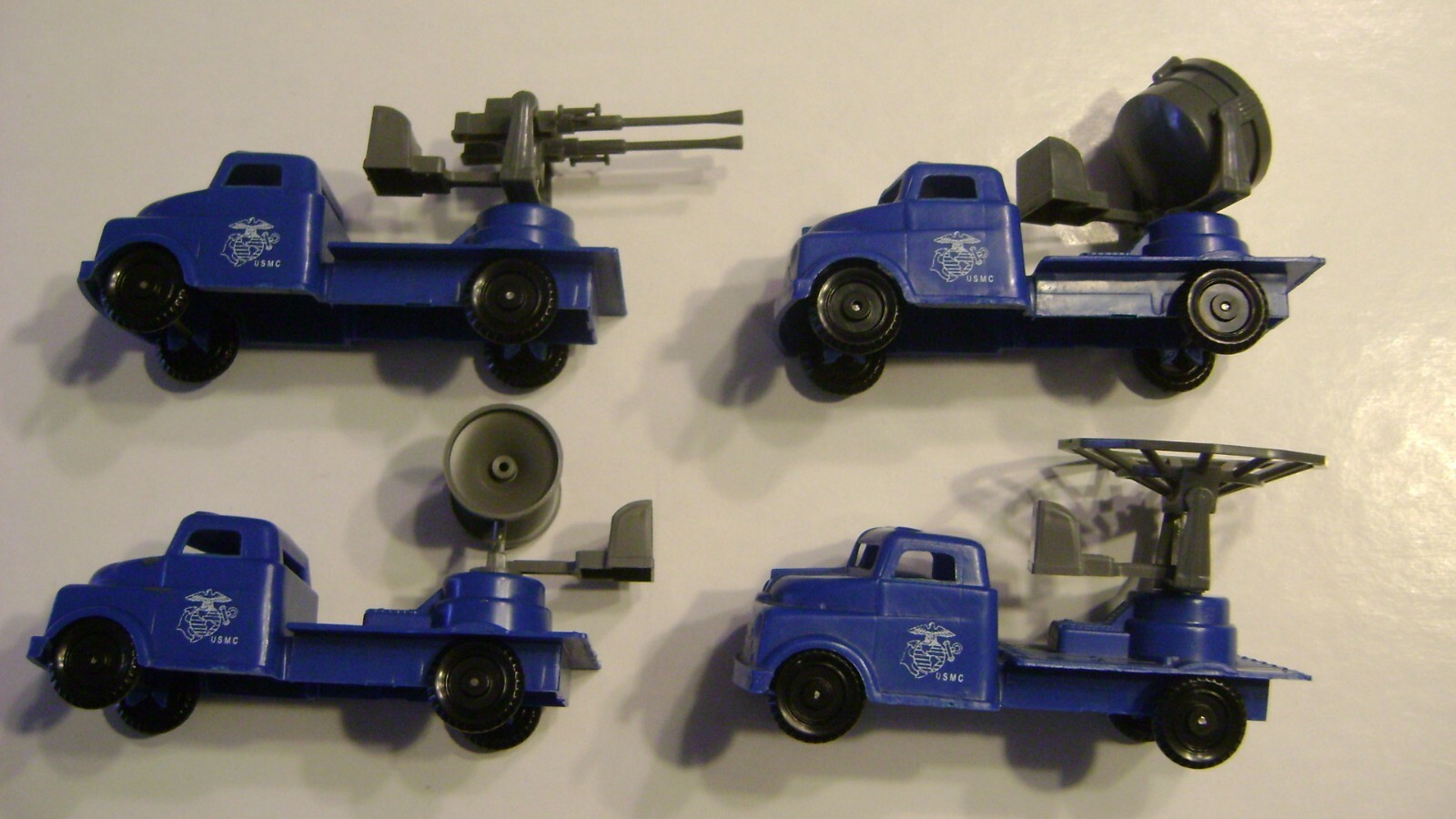 PYRO BLUE TRUCK SET-reproduction (gun-searchlight-radar& sound truck)