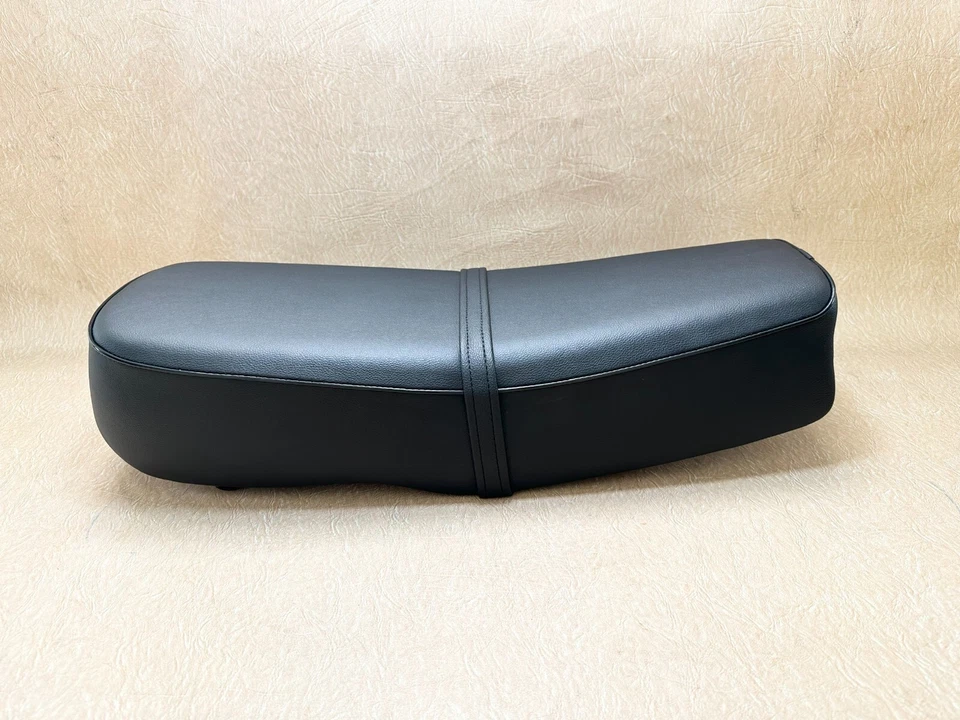 Honda CL72 CL77 305 Asiento "2 clips" Repuesto CL72 CL77 305 Scrambler Classic. Foto 4 de 4