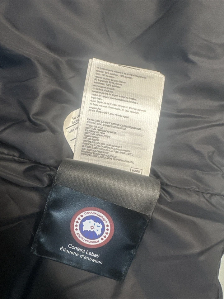 Chaleco Canada Goose Freestyle Crew 4154JM Hombres 2XL Negro Plumón Puffer Chaqueta Utilitaria Foto 4 de 4