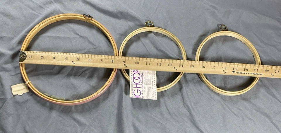 LOT of 3 VTG NOS USA GIBBS Framing Hoop Wood Displays Embroidery - Image 3 of 4