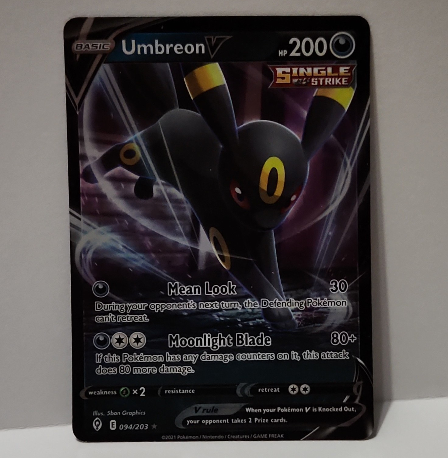 Pokemon TCG Umbreon V 094/203 Evolving Skies Holo Ultra Rare Basic 200 HP EN