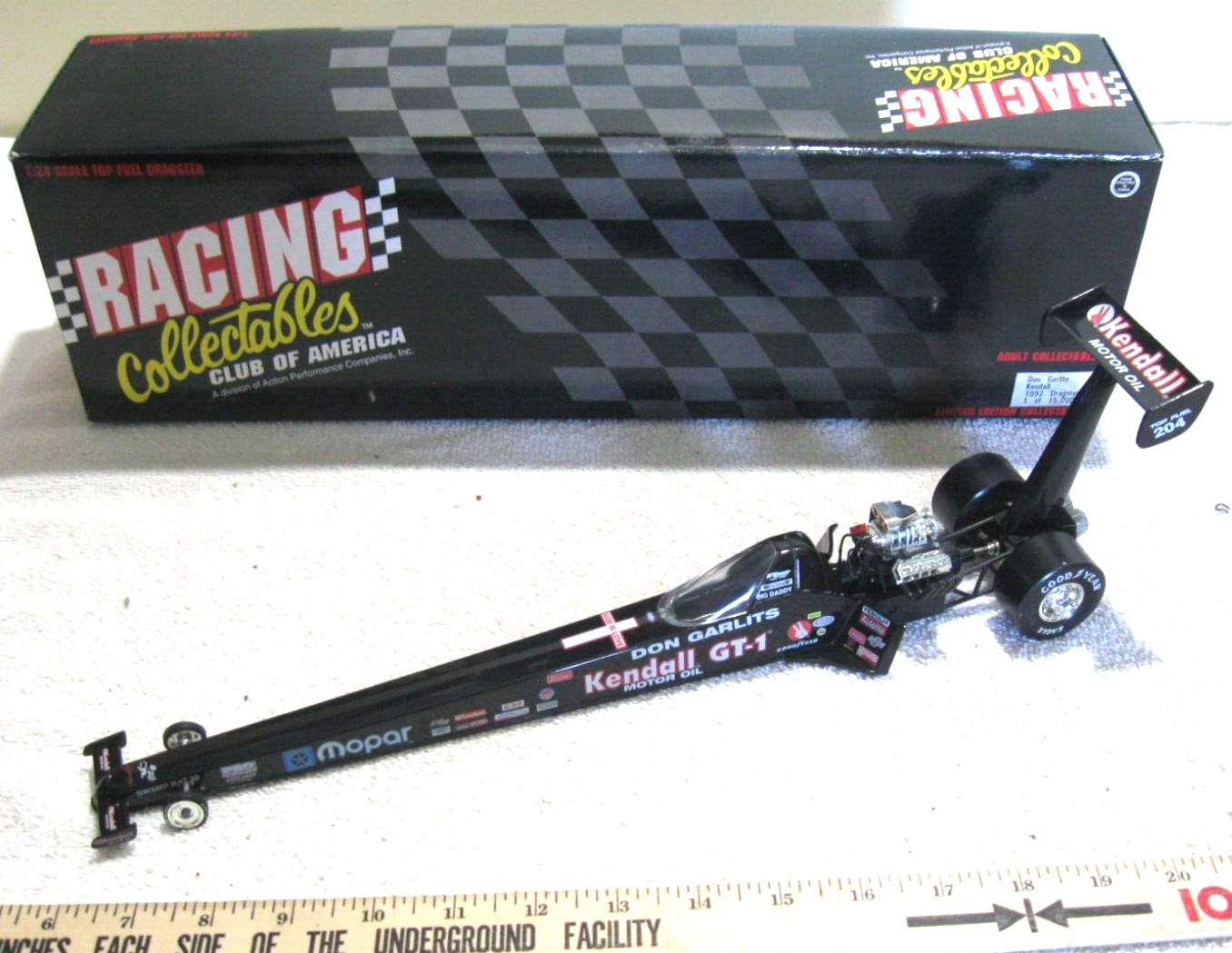 ACTION RACING NHRA 1/24 DON GARLITS KENDALL GT1 TOP FUEL DRAGSTER DIECAST TOY
