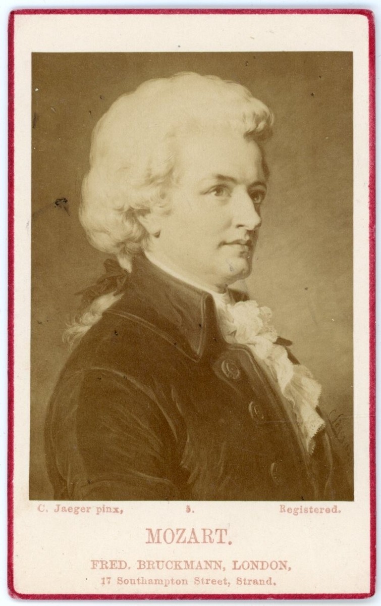 モーツァルト　純金CD       WOLFGANG AMADEUS 61FXplq+CxL.jpg