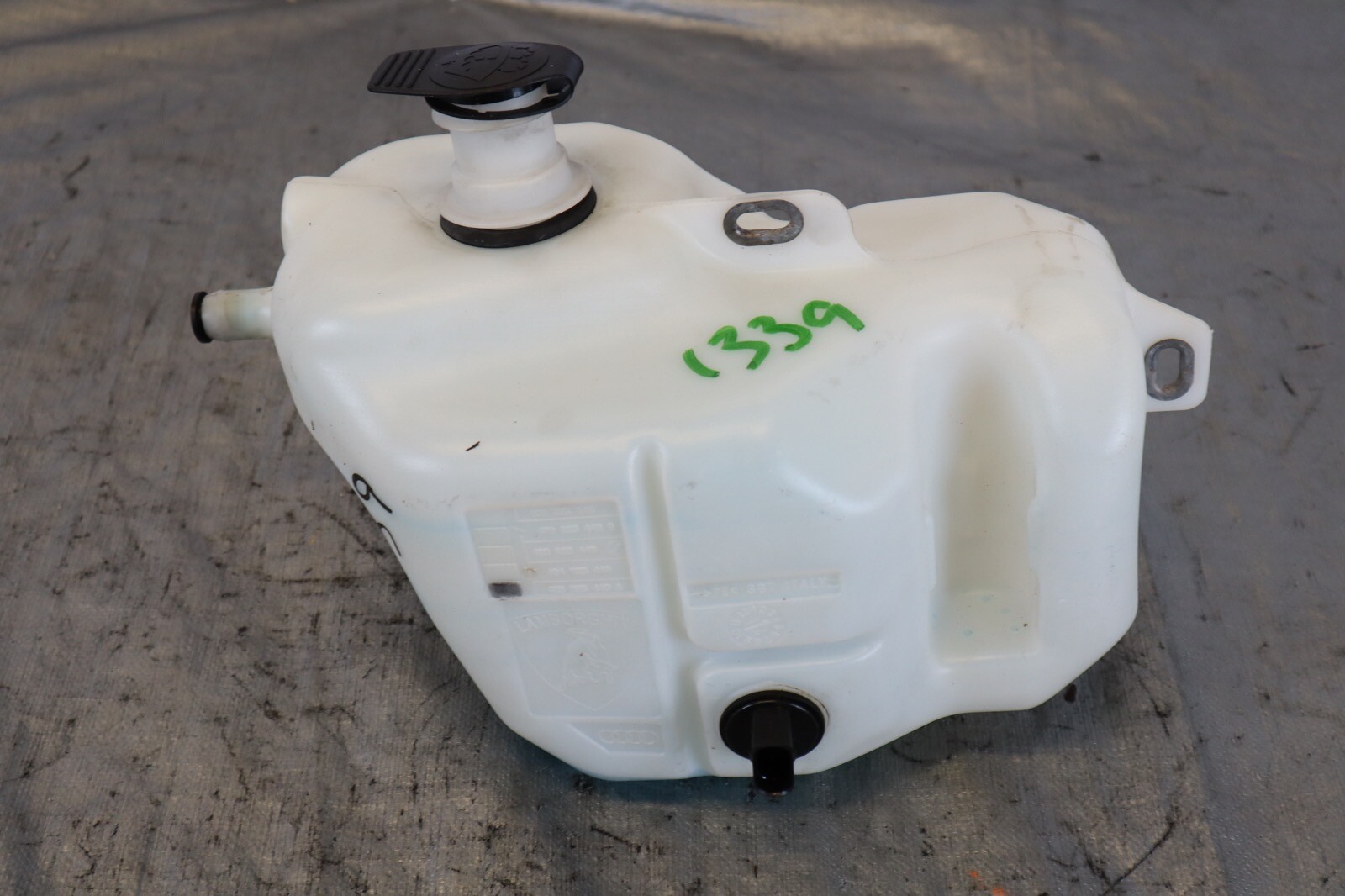 2014 AUDI R8 V8 QUATTRO AWD 4.2L OEM WINDSHIELD WIPER RESERVOIR #1339