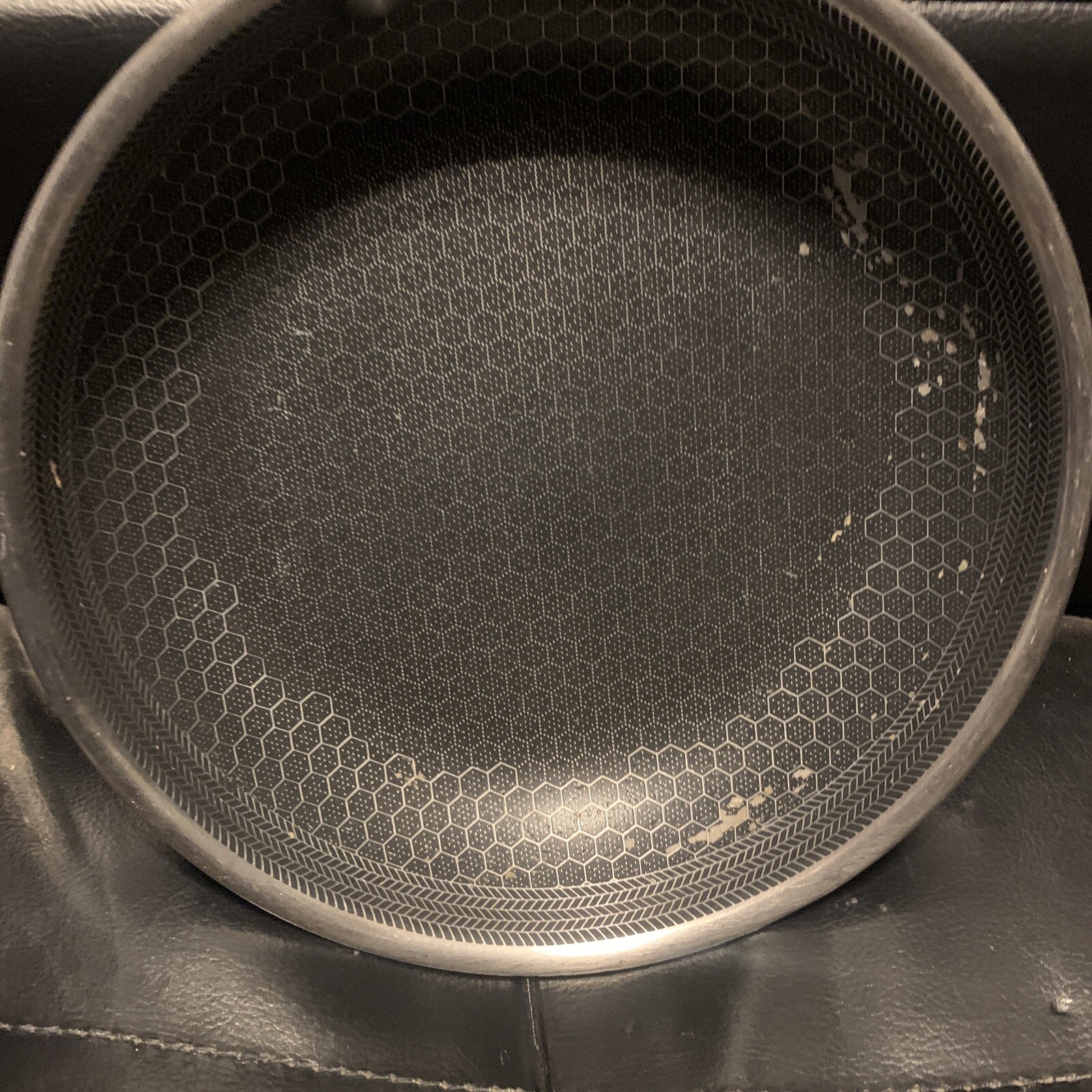 HexClad 8" Pan + Lid NonStick / Stainless Steel Read Description