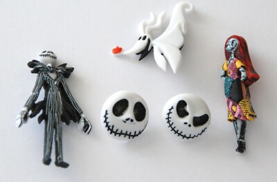 Nightmare Before Christmas ~  Disney License Buttons ~ Jesse James Dress It Up