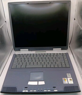 LAM ACY23 Vintage Laptop 15'' Intel Pentium 3 1.20GHz/896MB/1.44/DVD/No Cord/HD